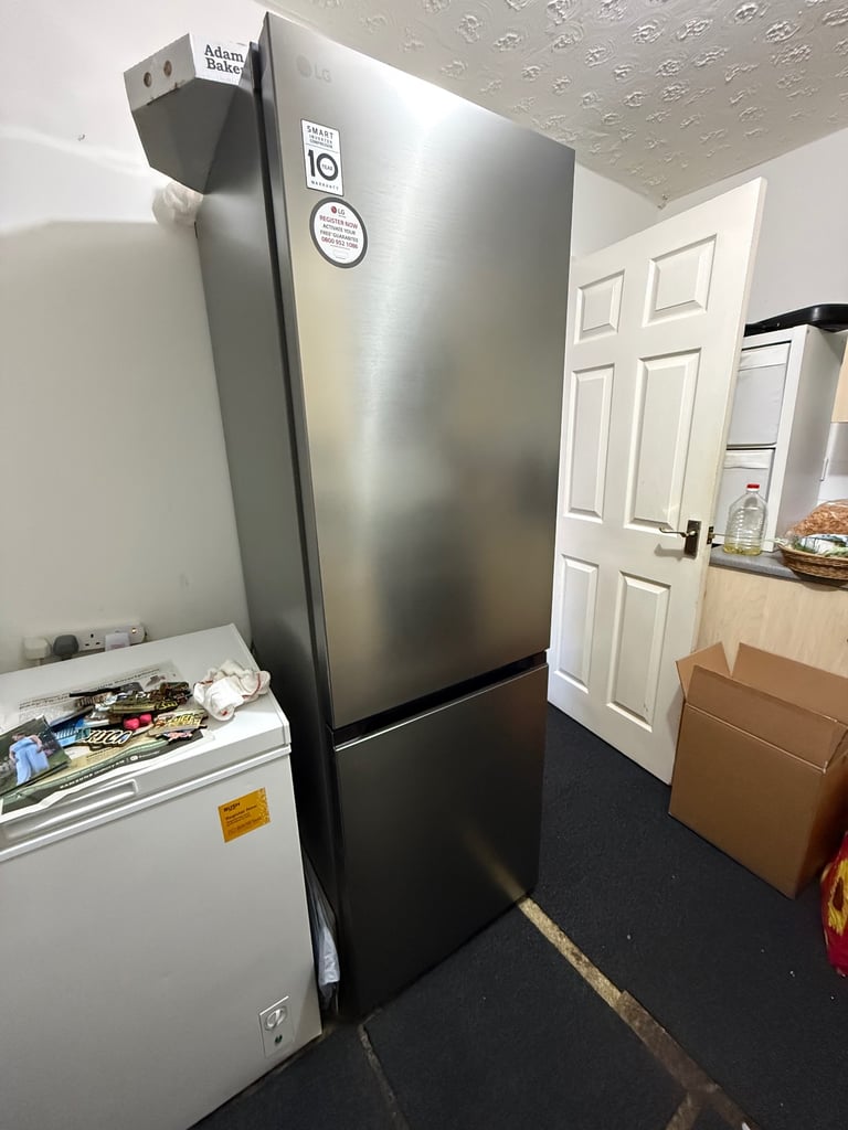 image for  Fridge and freezer 