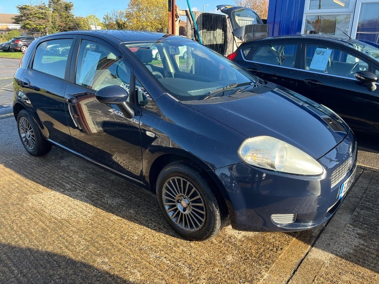 2009 Fiat Grande Punto 1.4 Dynamic Euro 4 5dr HATCHBACK Petrol Manual