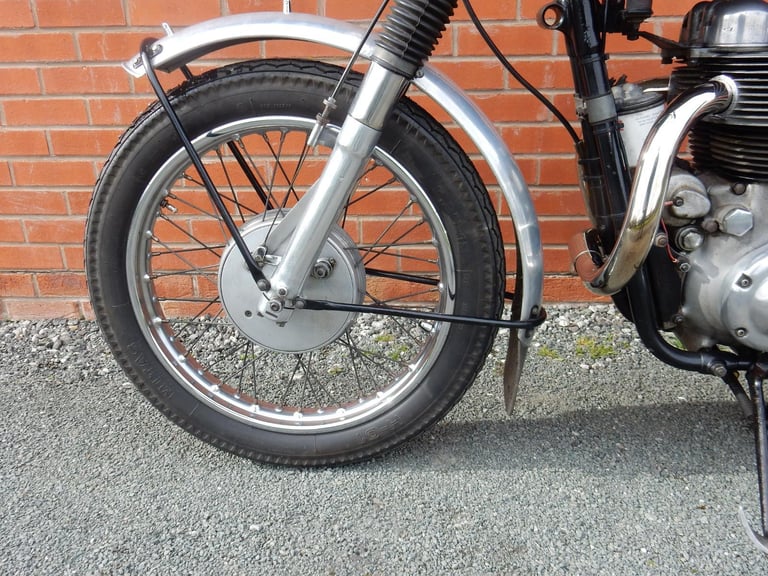 Matchless G12 CSR 1961 650cc - V5C, Buff log book & 30 MOT certificates- 922 XWB