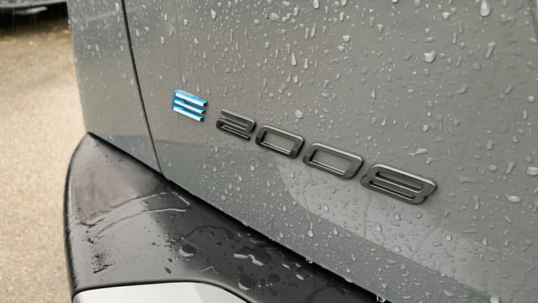 2024 Peugeot 2008 54kWh Active SUV 5dr Electric Auto (7kW Charger) (156 ps) SUV Electric Automatic