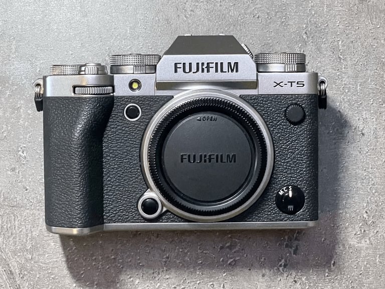 Fujifilm X-T5 40.2MP Silver