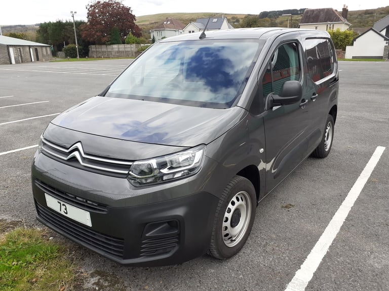 Citroen Berlingo 1.5HDi 1000Kg Enterprise, 6 Speed, Only 1,500 Miles, NO VAT, Superb.