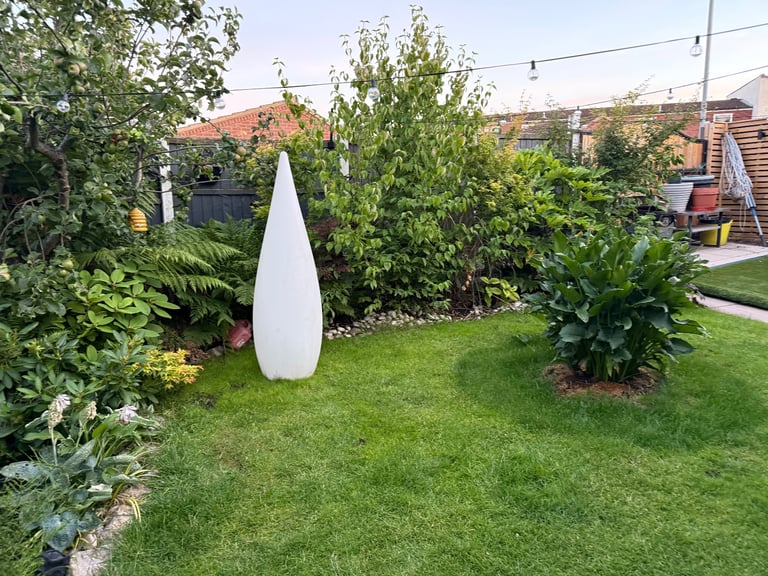 Tall Garden outdoor sensory light indoor or outdoor use