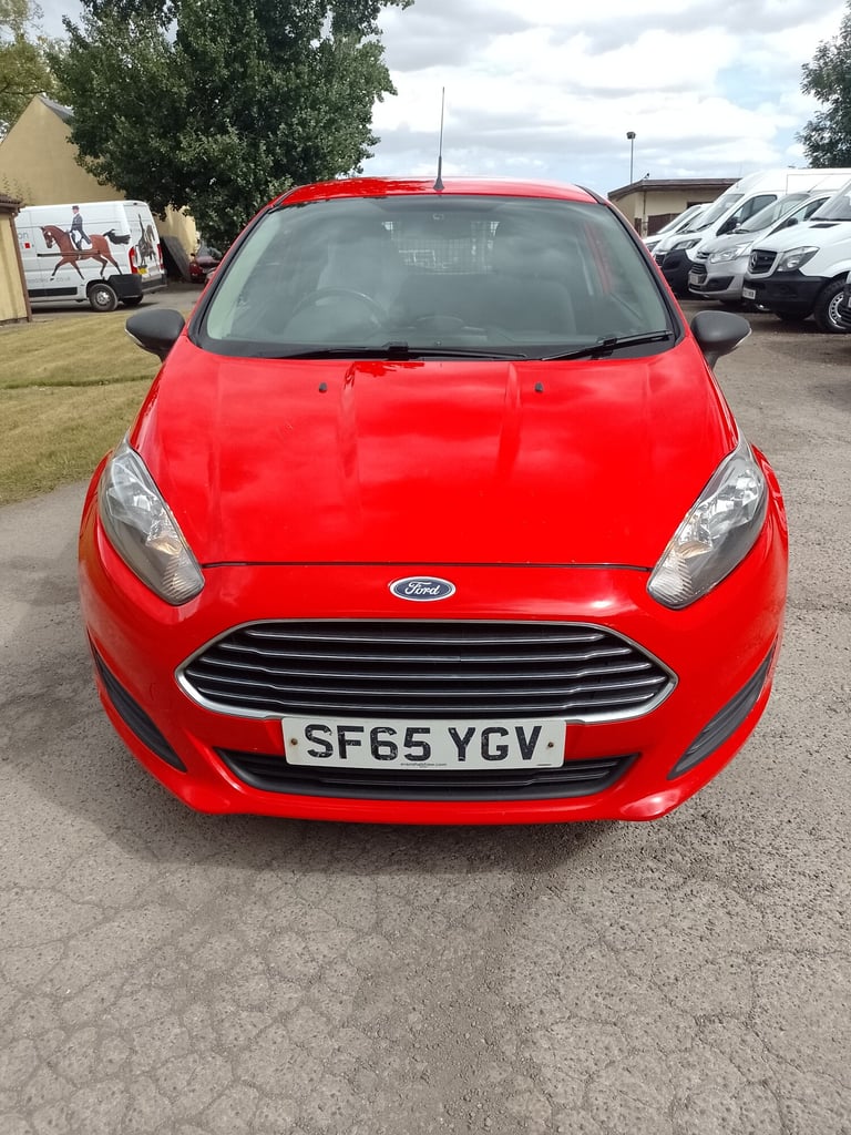 2015 Ford Fiesta 1.5 TDCi ECOnetic Van CAR DERIVED VAN Diesel Manual