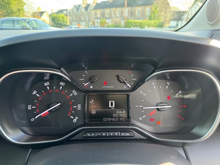 2022 Citroen C3 Aircross 1.2 PureTech 110 Shine Plus 5dr MPV PETROL Manual