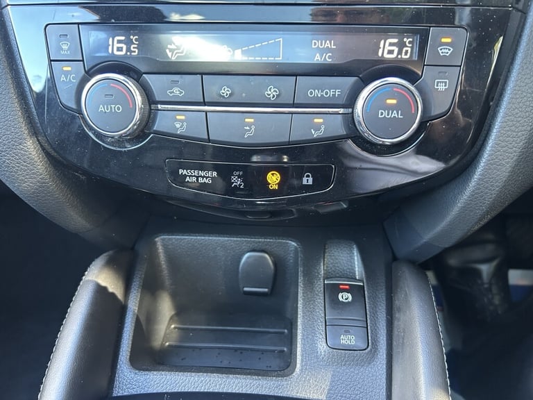 2019 Nissan Qashqai 1.3 DiG-T Tekna+ 5dr HATCHBACK PETROL Manual