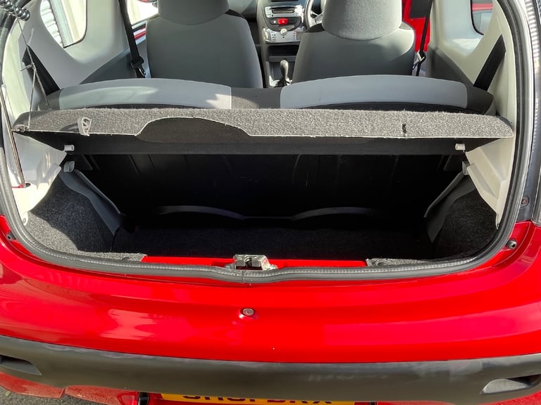 Citroen, C1, Hatchback, 2011, Manual, 998 (cc), 3 doors