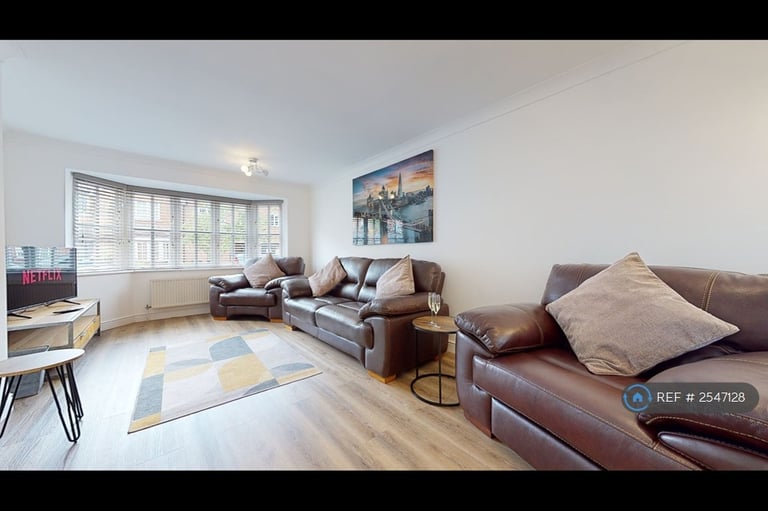 3 bedroom house in White Willow Close, Ashford, TN24 (3 bed) (#2547128)