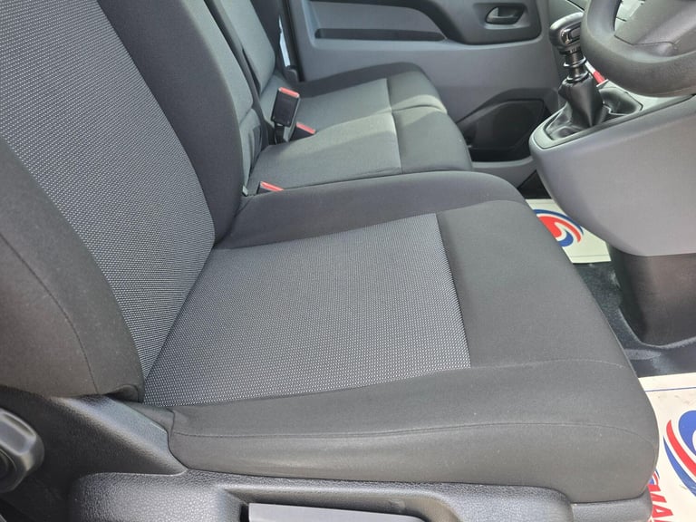 2022 Citroen Dispatch 1.5 BlueHDi 1000 Enterprise Pro M FWD 2 Euro 6 (s/s) 6dr PANEL VAN Diesel M...