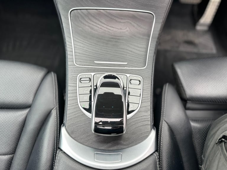 2017 Mercedes-Benz GLC 2.1 GLC220d AMG Line (Premium Plus) G-Tronic 4MATIC Euro 6 (s/s) 5dr ESTAT...