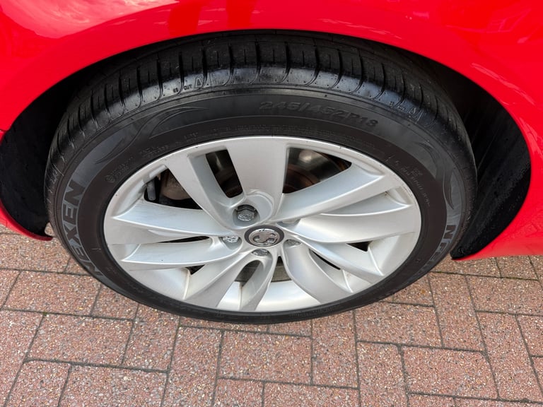 VAUXHALL INSIGNIA Tourer (ELITE NAV) 2.0 diesel, Estate, Full Service History- Timing belt replaced
