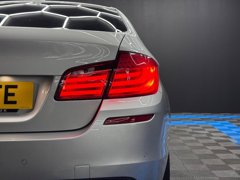 2012 BMW 5 Series 520d M Sport 4dr Step Auto [Start Stop] SALOON DIESEL Automatic