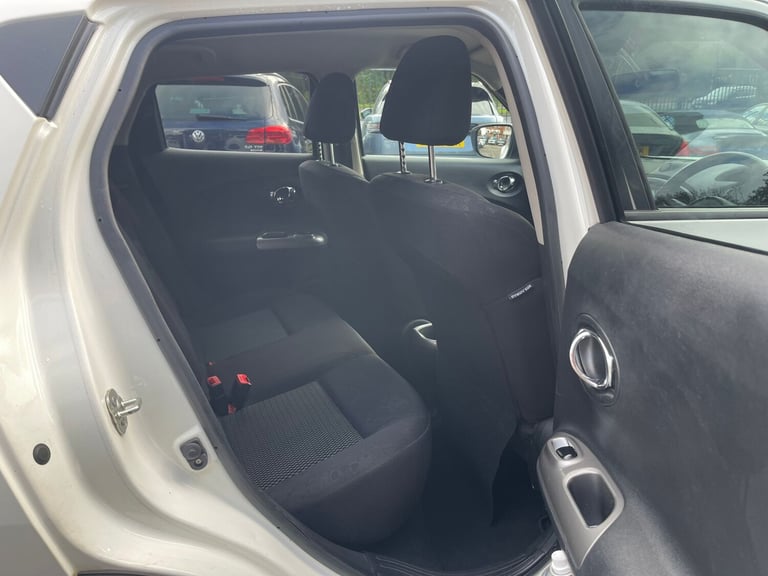 2018 Nissan Juke 1.2 DiG-T Acenta 5dr HATCHBACK Petrol Manual