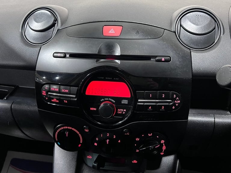 2013 Mazda Mazda2 1.3 Tamura 5dr HATCHBACK PETROL Manual