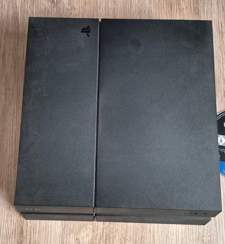 PS4 Console 2 Controls and Games