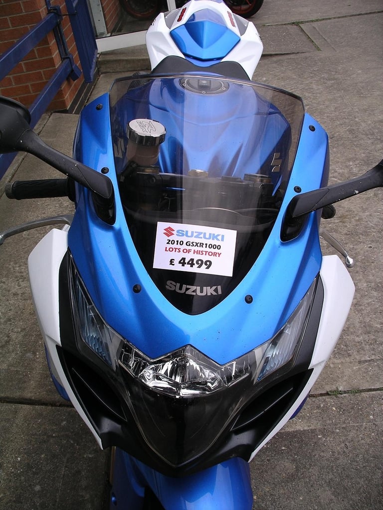 2010/60 reg Suzuki GSXR1000 . Yoshi end can. Lots of service history. 