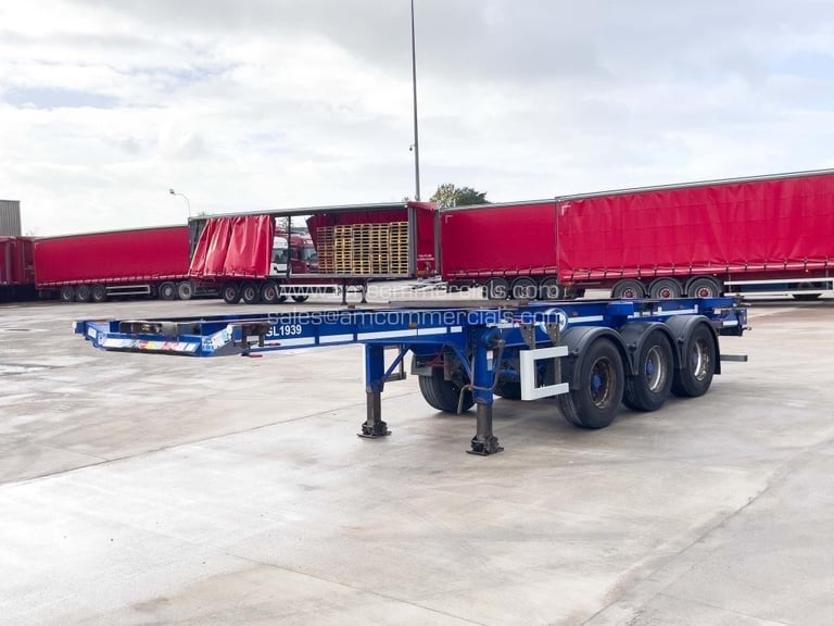 image for DENNISON SLIDING SKELETAL TRAILER 