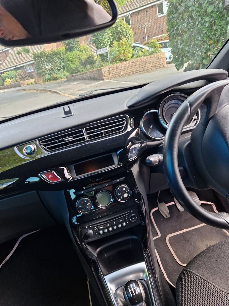 Citroen, DS3, Hatchback, 2012, Manual, 1560 (cc),3 doors - Image 10
