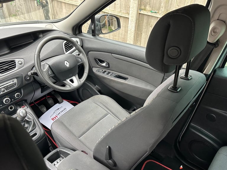 2010 Renault Scenic 1.5 dCi I-Music Euro 4 5dr MPV Diesel Manual