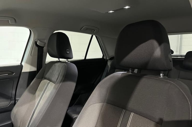 2019 Volkswagen T-Roc 1.0 TSI Design 5dr- Parking Sensors Manual Hatchback Petrol Manual