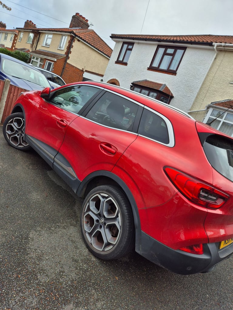 Renault, KADJAR, Dynamique S Nav, 2017 (67), Manual, 1.2 TCE Petrol, 40K miles