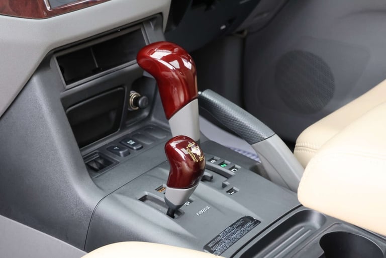 1995 Mitsubishi Shogun 3.5 V6 GDI GLS 3dr Auto ESTATE PETROL Automatic