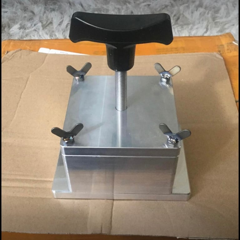 image for Square Pre press mold