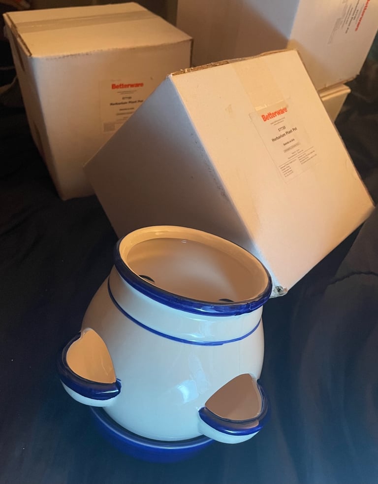 4x Betterware herbarium plant pots
