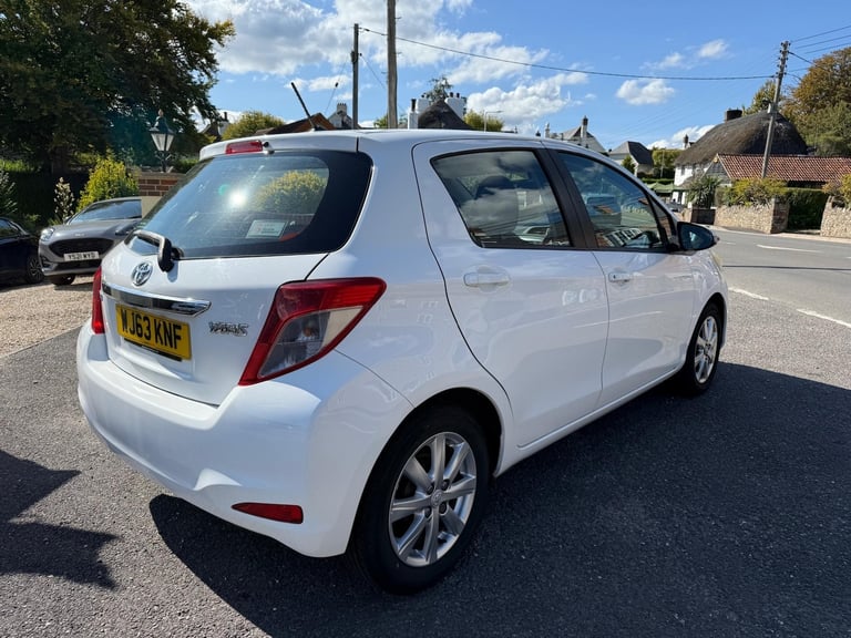2013 Toyota Yaris 1.3VVT-I TR 5dr Hatchback Petrol Manual