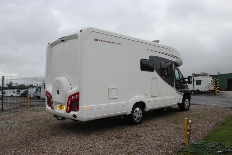 2016 "16" Plate Auto Trail Tracker FB Luxury 6 Berth Motorhome, Fixed Rear Bed