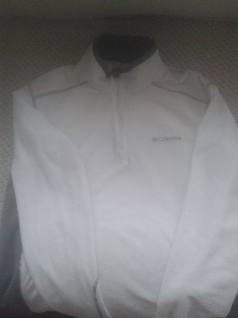 4 X ITEM MENS CLOTHES BUNDLE - SIZE MEDIUM