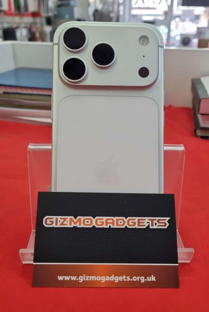 image for APPLE iPHONE 17 PRO 12GB RAM 256GB- SILVER - UNLOCKED -BRANDNEW CONDITION+ APPLE WARRANTY