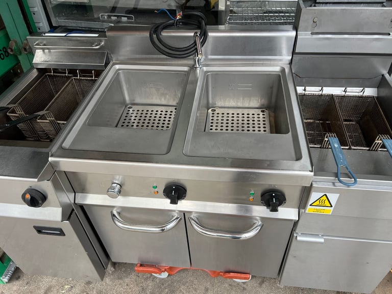 COMMERCIAL CATERING KITCHEN ELECTRIC PASTA BOILER MACHINE CAFE RESTAURANT