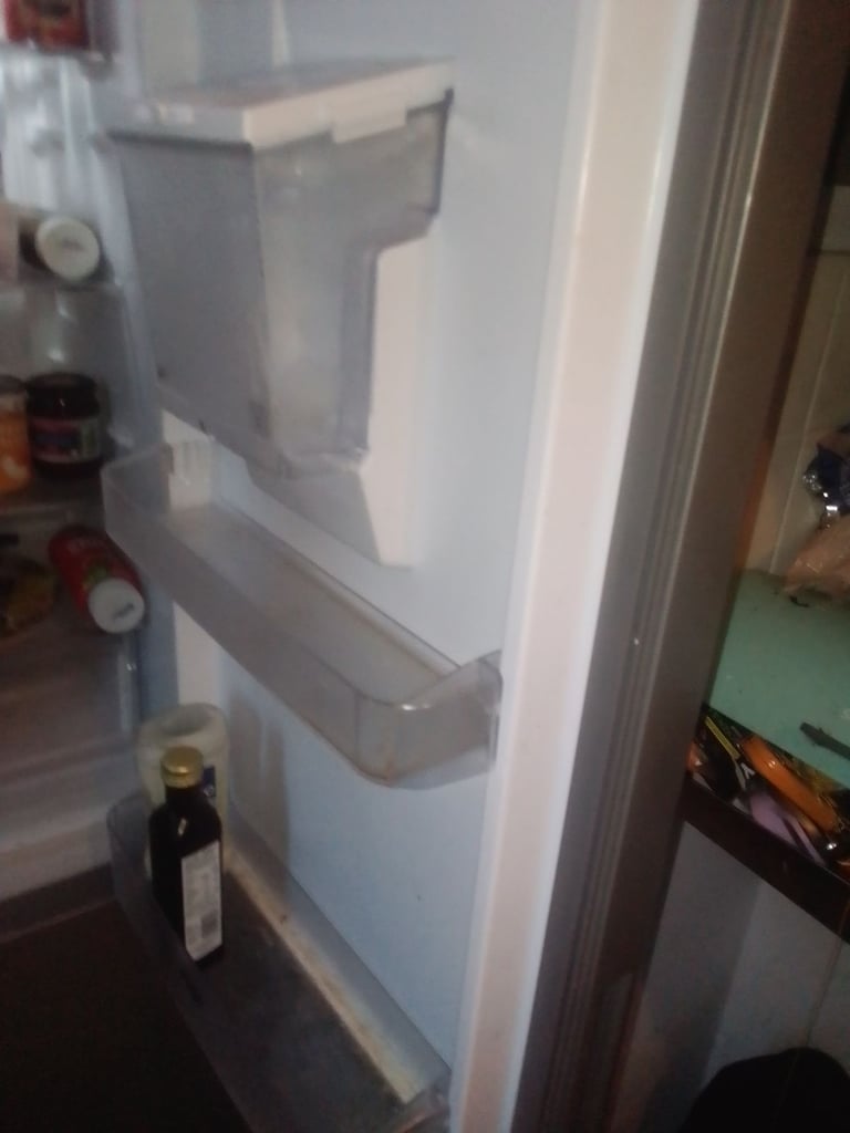 Bush fridge freezer 