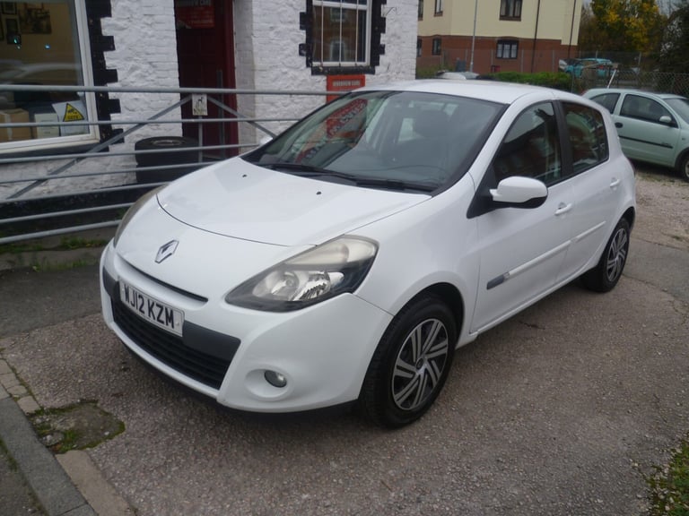 2012 Renault Clio 1.5 dCi 88 Expression 5dr HATCHBACK Diesel Manual