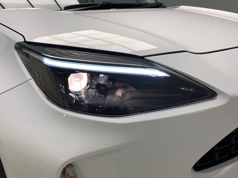 2024 Toyota Yaris Cross 1.5 VVT-h Icon SUV 5dr Petrol Hybrid E-CVT Euro 6 (s/s) (116 ps) - LANE T...