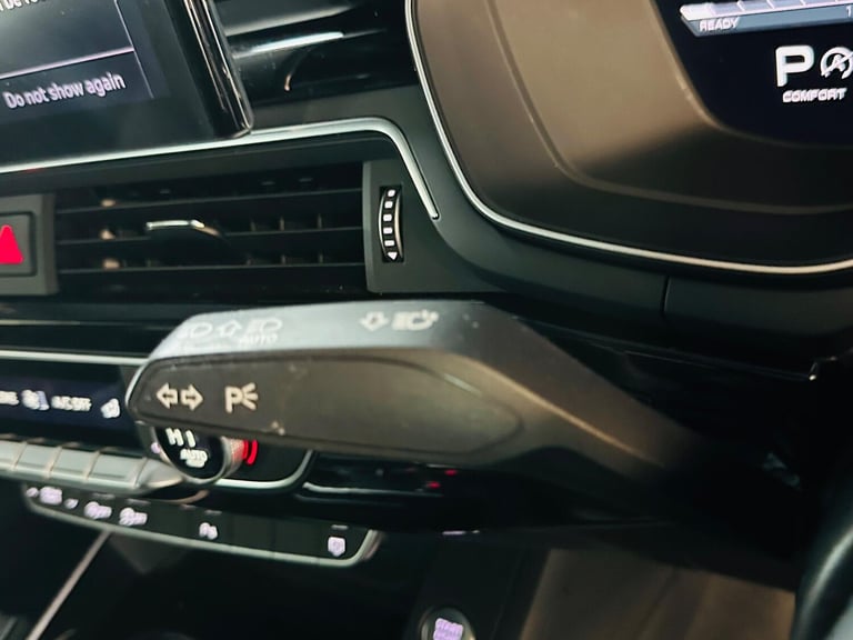 2023 Audi A4 2.0 TFSI 35 Black Edition S Tronic Euro 6 (s/s) 4dr SALOON Petrol Automatic