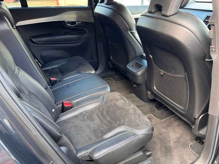 Volvo XC90 D5 POWERPULSE R-DESIGN AWD++GREAT SPEC++