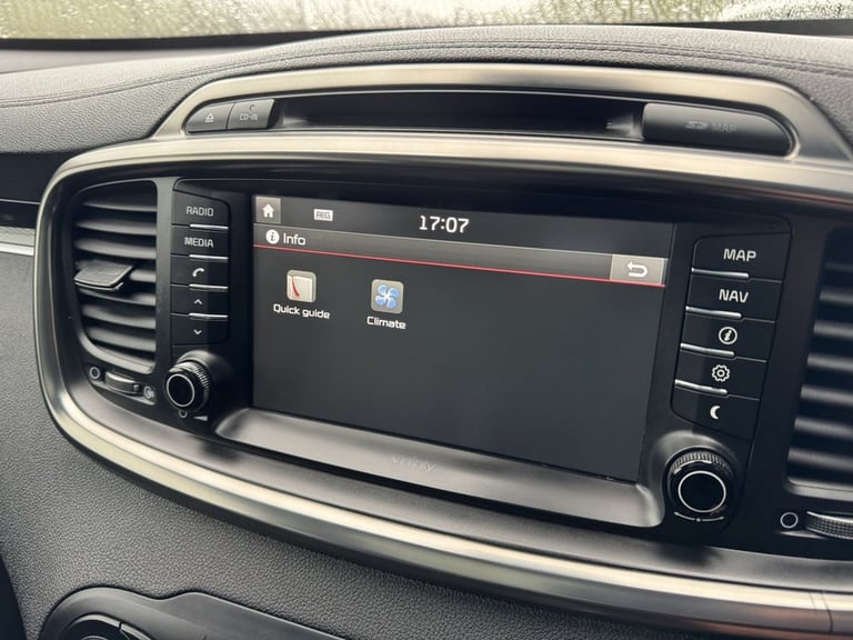 2017 Kia Sorento 2.2 CRDi KX-4 SUV 5dr Diesel Auto AWD Euro 6 (197 bhp) ESTATE Diesel Automatic