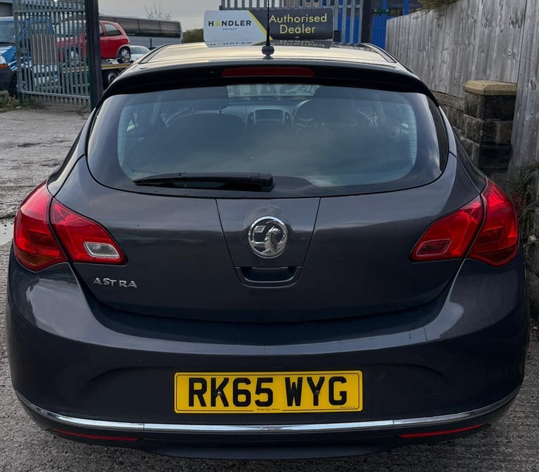 2015 Vauxhall Astra 1.6 CDTi ecoFLEX 94g Design Euro 6 (s/s) 5dr HATCHBACK Diesel Manual