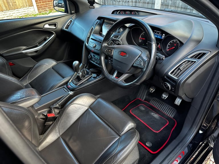  Ford Focus 2.0 TDCi ST-3 Euro 6 (s/s) 5dr Diesel Manual