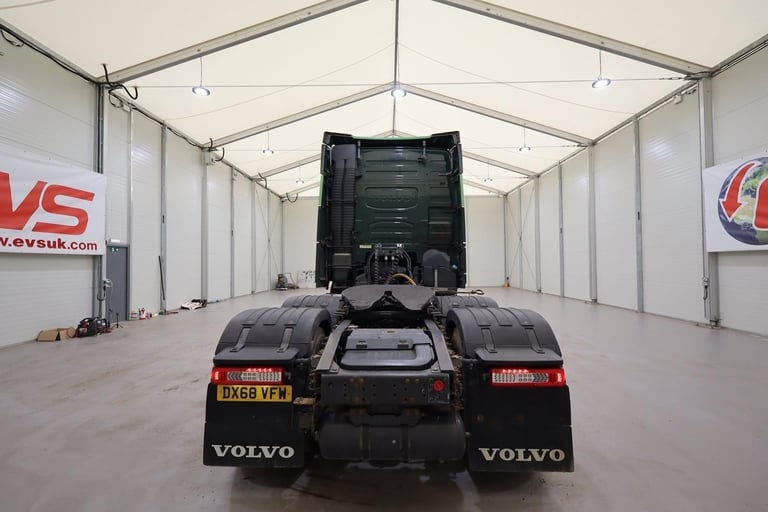 2018 (68 PLATE) Volvo  FH500 6x2 Euro 6 Tractor Units