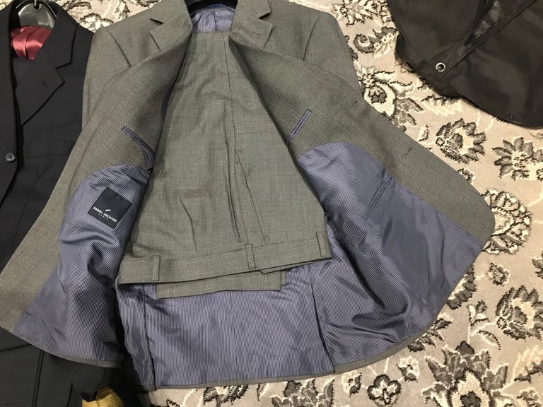 Men’s smart suits bundle or can be bought separately. Offers welcome 