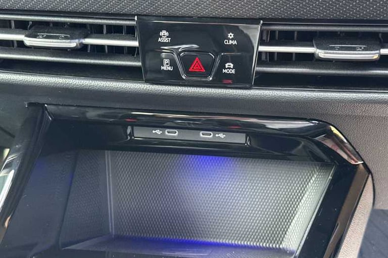 2024 Volkswagen Golf 1.5 TSI R-Line Hatchback 5dr Petrol Manual Euro 6 (s/s) (150 ps) Hatchback P...