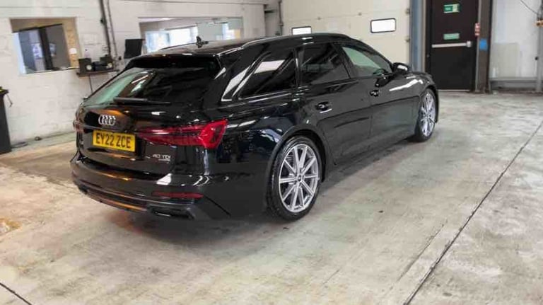 2022 Audi A6 Avant 2.0 TDI 40 Black Edition Estate 5dr Diesel S Tronic quattro Euro 6 (s/s) (2 Es...