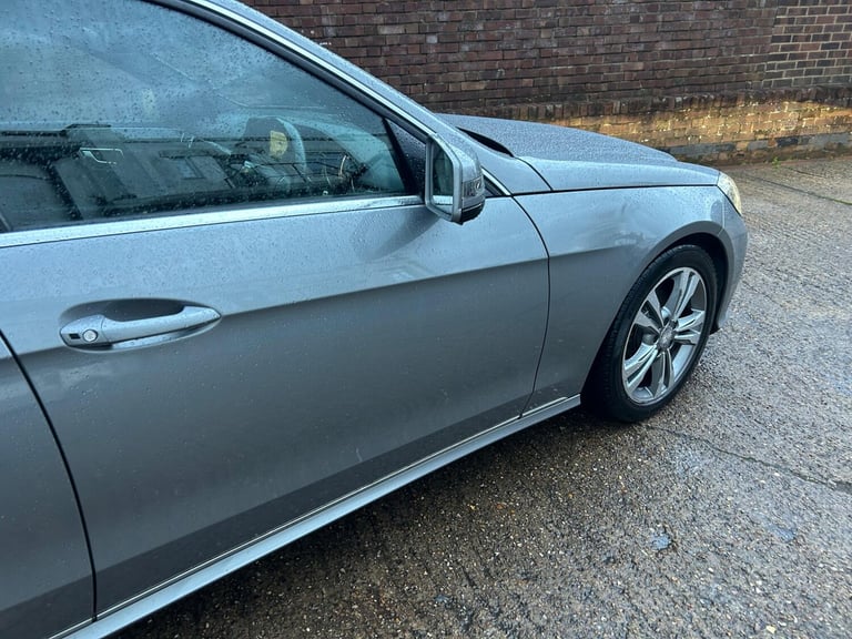 2013 Mercedes-Benz E Class E300 BlueTEC Hybrid SE 4dr 7G-Tronic SALOON DIESEL/ELECTRIC Automatic