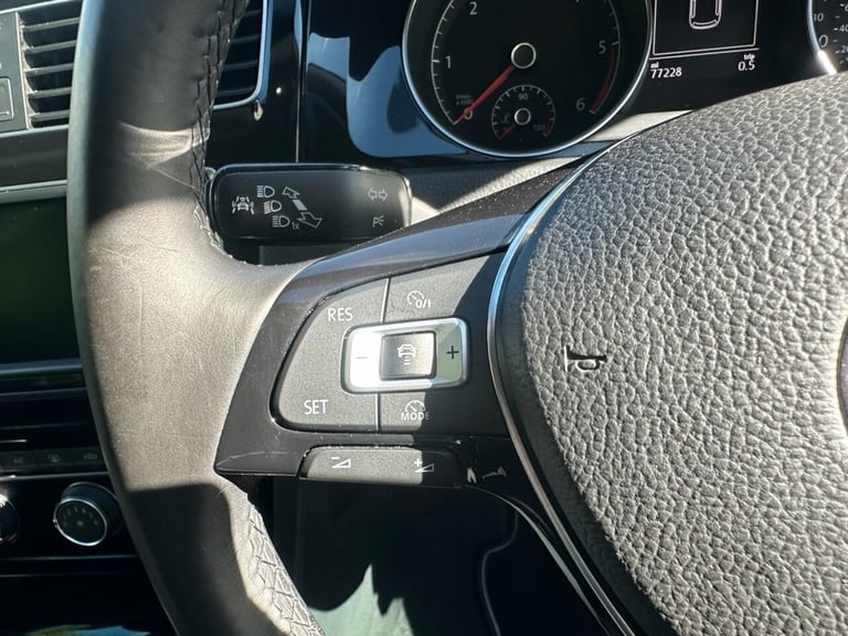 2016 Volkswagen Golf 2.0 TDI BlueMotion Tech GT Hatchback 5dr Diesel Manual Euro 6 (s/s) (150 ps ...