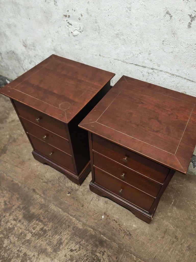 Pair of modern bedside drawers