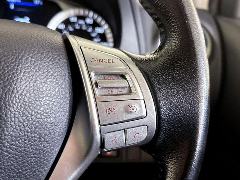 2021 Nissan Navara DoubleCab PickUp N-Connecta 2.3dCi 190 TT 4WD Auto PICK UP DIESEL Automatic