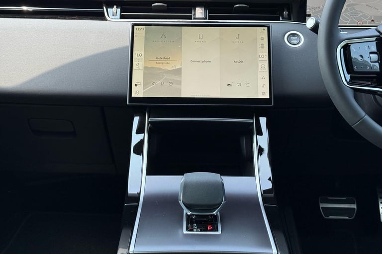 2025 Land Rover Range Rover Evoque 2.0 D200 Dynamic SE 5dr Auto ESTATE DIESEL Automatic